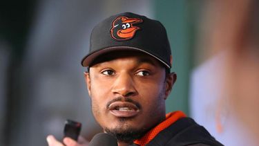 Jones aseguró que no es la primera vez que le ocurre una situación similar en un campo de béisbol.
