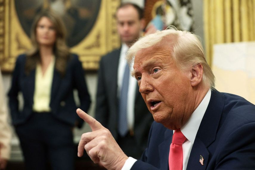 El presidente Donald J. Trump en la Oficina Oval.