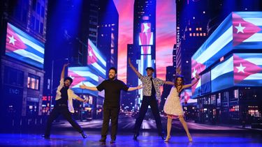 Diario las Américas | El show teatral Fresa y Chocolate, en el Teatro Trail de Miami. Cortesía Yusnel Suárez