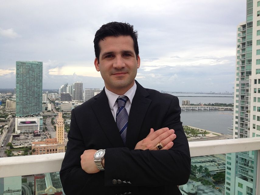 Las ventas en cash en el Condado Miami Dade disminuyeron 8.4% en noviembre con relación al 2013 hasta llegar al 53,3%, según los últimos datos disponibles de la Asociación de Realtors de Miami (MIAMIRE).