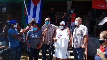 &nbsp;Fiel a su esencia, espía fomenta la delación en Cuba