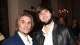 Los compositores Nacho Cano (izquierda) y Lucas Vidal, de Mecano, asisten a la Gala de Hollywood de Variedades y Fórmula E en Chateau Marmont el 4 de abril de 2015 en Los Ángeles, California.