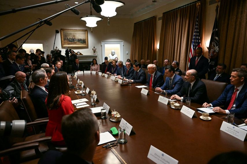 Primera reunión en la Casa Blanca del presidente de Estados Unidos, Donald J. Trump, con los miembros de su gabinete.