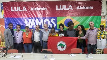 Vicepresidenta electa Francia Márquez reunida en São Paulo con João Pedro Stedile jefe del MST el 27JUL22.&nbsp;