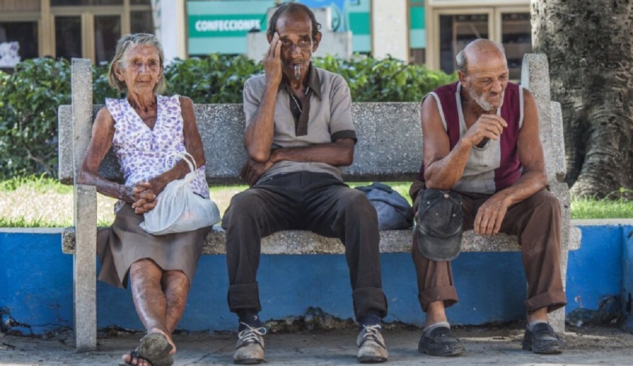 Envejecer en Cuba: ir al infierno en vida Envejecer en Cuba: ir al infierno en vida