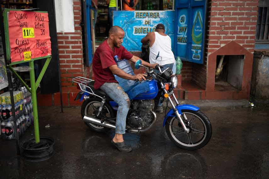 crisis-servicio-venezuela-2.jpg