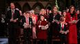 William, príncipe de Gales, el príncipe George, la princesa Charlotte, el príncipe Louis, y Kate Middleton, princesa de Gales, asisten al servicio de villancicos Together At Christmas en la Abadía de Westminster en Londres el 6 de diciembre de 2024. &nbsp;