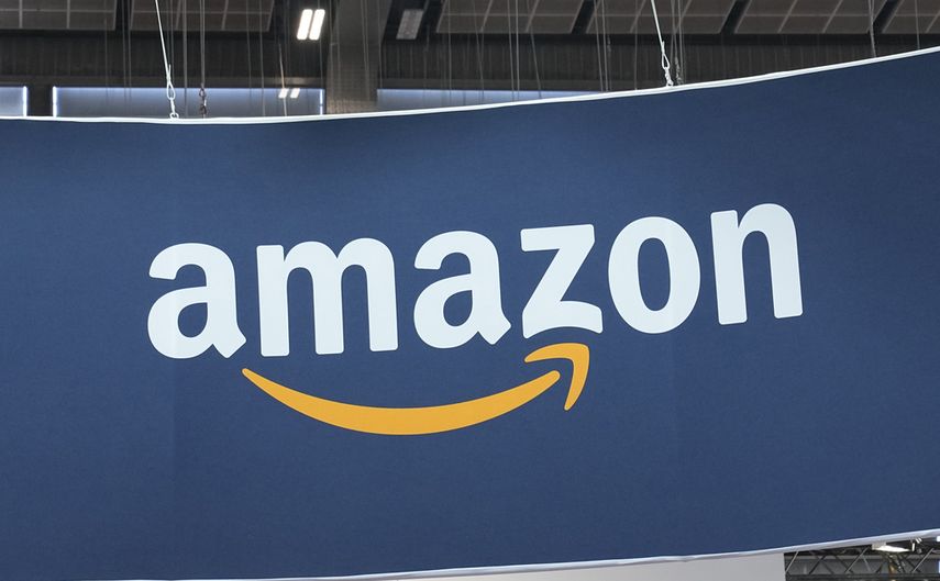 Logo del gigante minorista estadounidense Amazon.