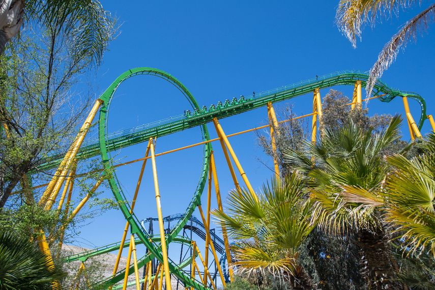 Las cadenas de parques anuncian fusión para expandir sus operaciones en EEUU, Canadá y México