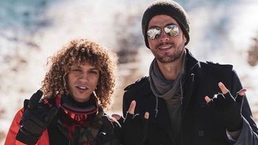 Enrique Iglesias y el rapero puertorriqueño Jon Z.