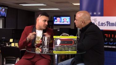 Juan Juan Almeida entrevista al reguetonero cubano Osmani García La Voz.