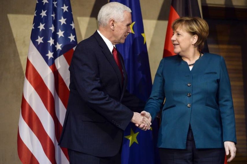 En la Conferencia de Seguridad de Múnich a mediados de febrero, Merkel mantuvo un encuentro bilateral con el vicepresidente de Estados Unidos, Mike Pence.