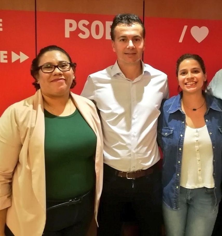 El secretario de Relaciones Internacionales del Partido Socialista Obrero Espa&ntilde;ol (PSOE), H&eacute;ctor G&oacute;mez, se reuni&oacute; con varios activistas nicarag&uuml;enses.