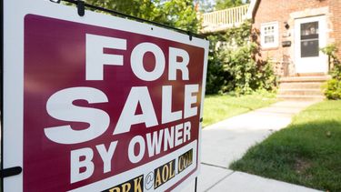 El mercado de bienes raíces no muestra síntomas de recuperación y de beneficios para los compradortes.