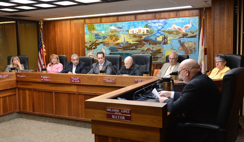 Imagen de la sesión de la Comisión municipal. (ÁLVARO MATA)