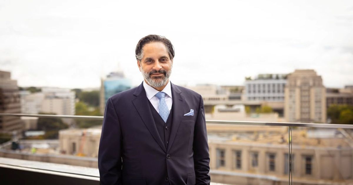 Académico de origen cubano es nombrado presidente de la Universidad de Georgetown