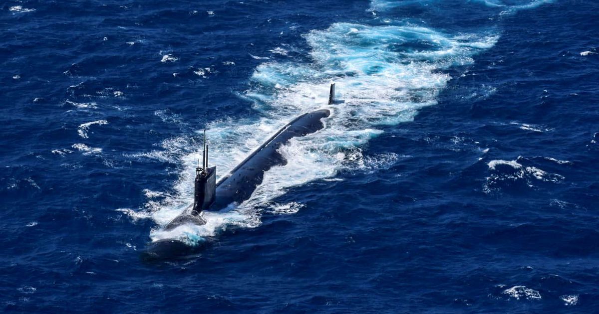 EEUU envía un submarino de ataque rápido y un crucero lanzamisiles al Caribe para frenar el narcotráfico