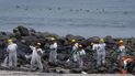 Playas siguen contaminadas en Perú tras derrame de crudo Playas siguen contaminadas en Perú tras derrame de crudo