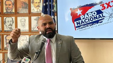 El diputado salvadoreño Ricardo Godoy anunció su apoyo a la campaña 3x3.