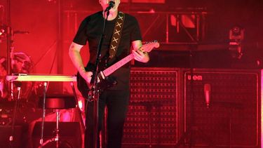 David Gilmour durante un concierto en el antiguo anfiteatro en el sitio arqueológico de Pompeya, Italia, el 7 de julio de 2016. Catálogo de Pink Floyd podría venderse por 500 millones USD.