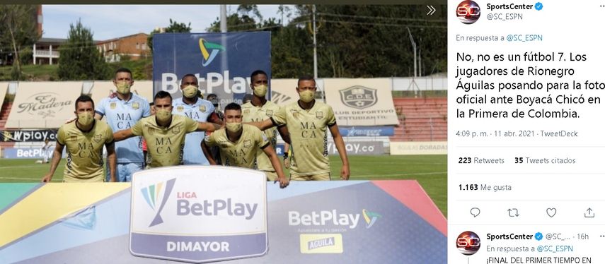 Según la reglamentación de la FIFA, cuando un conjunto queda con menos de siete hombres se debe suspender el encuentro