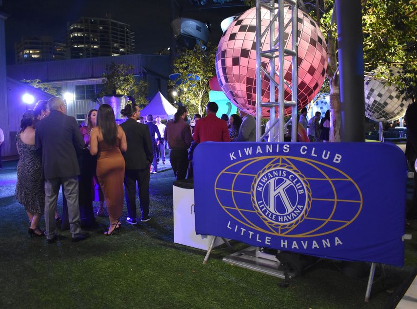 Kiwanis celebra en Miami gala anual Holiday Drive para beneficiar a niños de Florida.&nbsp;