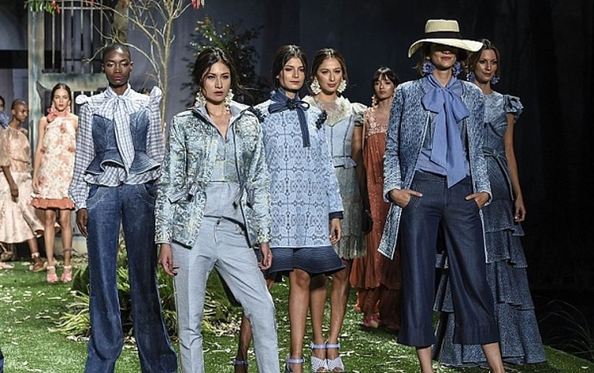 La propuesta de la diseñadora Renata Lozano para la temporada primavera-verano 2017.  (CORTESÍA). 