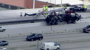 trabajador cae de una grua en el dolphin expressway de miami