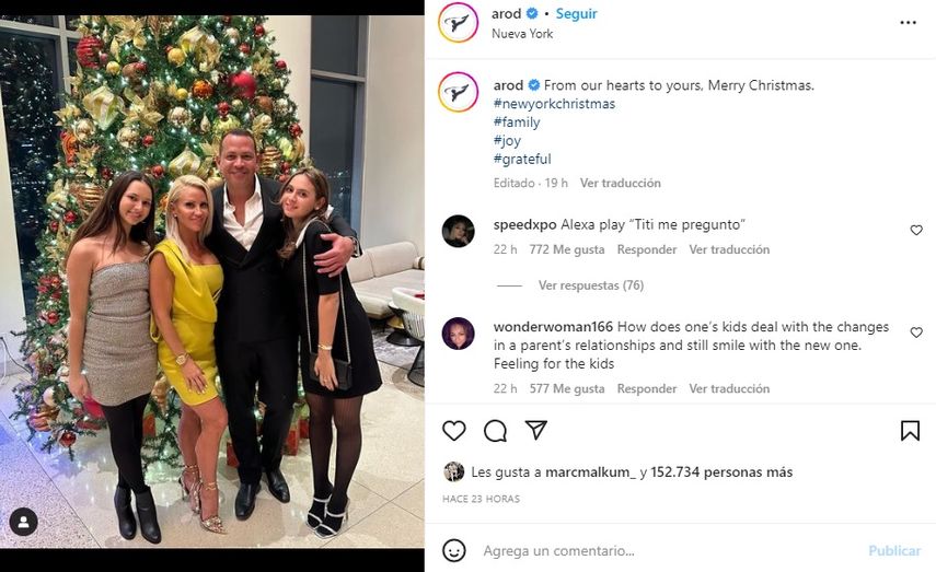 Alex Rodríguez junto a sus hijas Ella&nbsp;y&nbsp;Natasha, y su nueva pareja Jac Cordeiro.