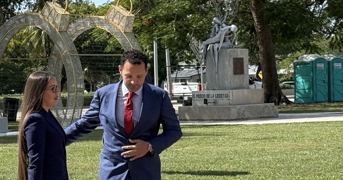 Hialeah: Se disipa primer desencuentro entre Bryan Calvo y Jacqueline García-Roves sobre la transición