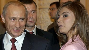 Vladimir Putin y su supuesta novia Alina Kabaeva, foto de 2004.