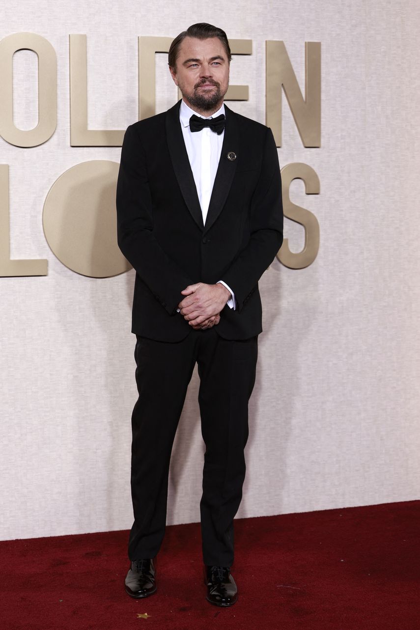 El actor estadounidense Leonardo DiCaprio llega a la 81ª edición de los Globos de Oro en el hotel Beverly Hilton de Beverly Hills, California, el 7 de enero de 2024. Michael Tran