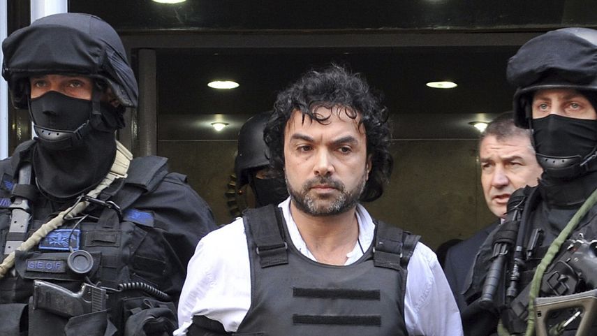 El colombiano Henry&nbsp;de&nbsp;Jesús&nbsp;López&nbsp;Londoño, alias Mi Sangre, es visto durante su traslado hacia los tribunales federales de Retiro en Buenos Aires, en una imagen de 2012.