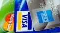 Tarjeta de American Express junto a otras de visa y mastercard. Tarjeta de American Express junto a otras de visa y mastercard.