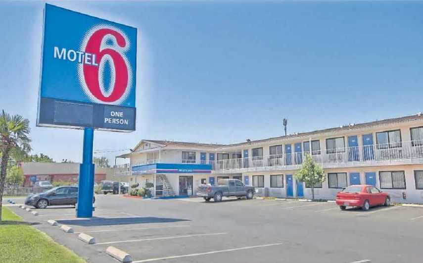 Uno de los inmigrantes detenidos en un Motel 6 en Phoenix fue Manuel Rodríguez Juárez, quien el pasado mes de junio se hospedó por una noche presentando una votación mexicana como identificación y seis horas después fue arrestado por agentes de ICE.
