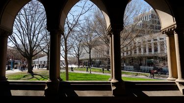 Foto de una sección de edificios de la Universidad de Harvard.