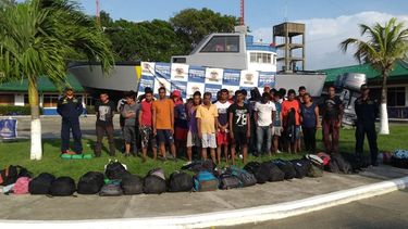 Los sobrevivientes son seis cubanos y cuatro ecuatorianos.