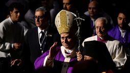 El Papa León XIV oficia una misa en el Volkswagen Arena como parte de su viaje apostólico a Turquía y Líbano, en Estambul, el 29 de noviembre de 2025.&nbsp;