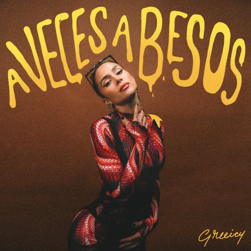 La artista colombiana Greeicy presenta el tema A veces a besos.