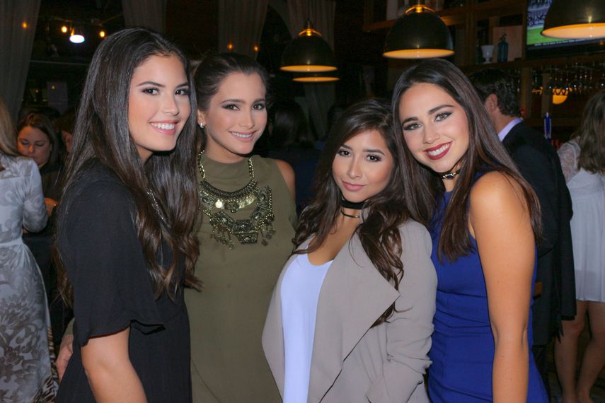 Andrea Cornejo, Fernanda Cornejo, Cristina Chiluiza y Fiorella Solines.