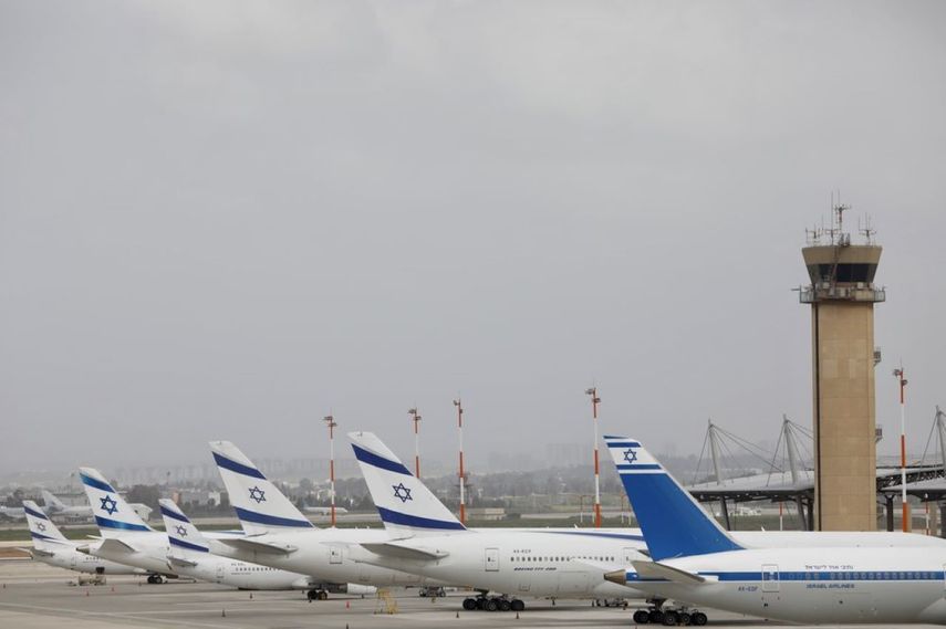 Aviones israelíes estacionados en el aeropuerto Ben Gurion cerca de Tel Aviv, Israel.