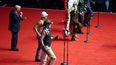 El presidente electo Donald Trump baila en el escenario mientras la gente interpreta YMCA, del grupo Village People, en el escenario de su mitin de victoria en el Capital One Arena el 19 de enero de 2025 en Washington, DC.