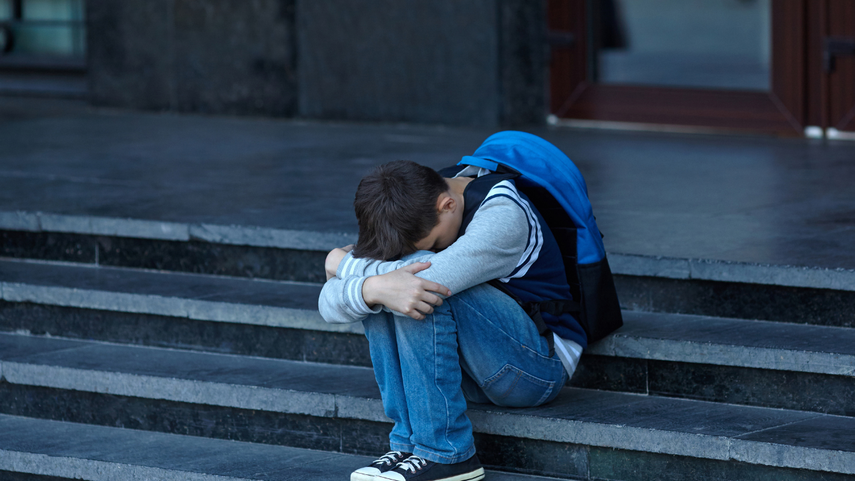 Niño víctima de bullying