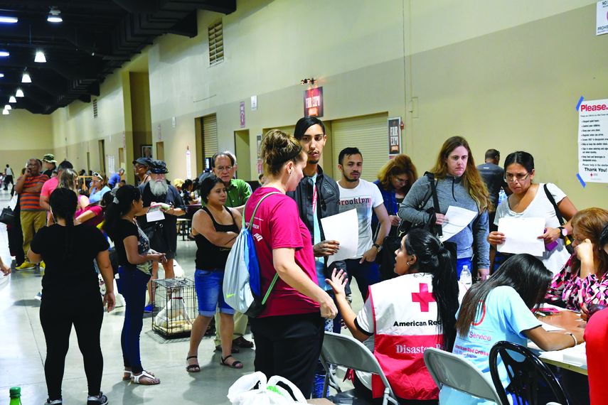 Residentes de la Florida en un refugio durante el huracán Irma. 