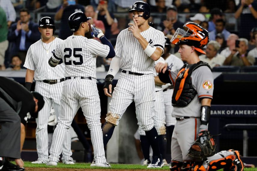 Torres estableció un récord de Grandes Ligas con su quinto juego con múltiples jonrones contra un equipo en una temporada, rompiendo el empate con Ralph Kiner (1947), Gus Zernial (1951) y Roy Sievers (1955).