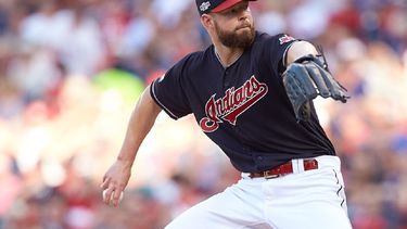 Kluber ponchó a siete rivales en siete entradas de labor