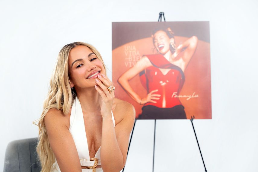 Fotografía cedida por 11:11 PR de la cantante colombiana Fanny Lu quien celebra sus 20 años de carrera lanzando Una vida bien vivida, su primer álbum en 14 años.&nbsp;