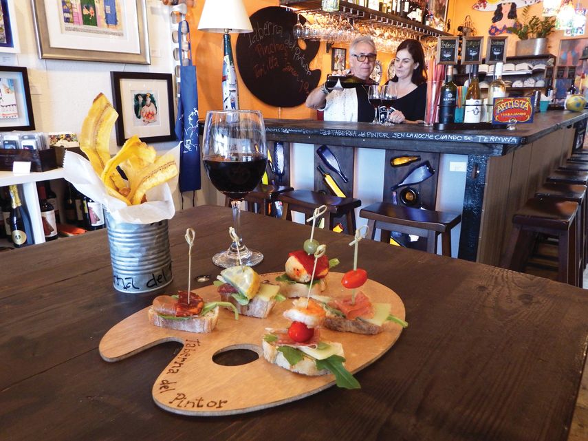 Vista parcial del local.