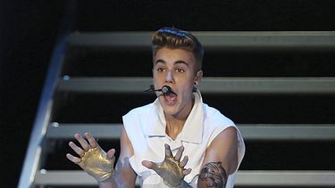 Imagen de archivo del cantante canadiense Justin Bieber durante un concierto ofrecido en Dubai, Emiratos Árabes Unidos. EFE/Ali Haider