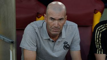 Parecía que se iba, pero está aquí,&nbsp;las cosas cambian y ahora voy a contar con él,&nbsp;dijo Zidane el viernes en una rueda de prensa.
